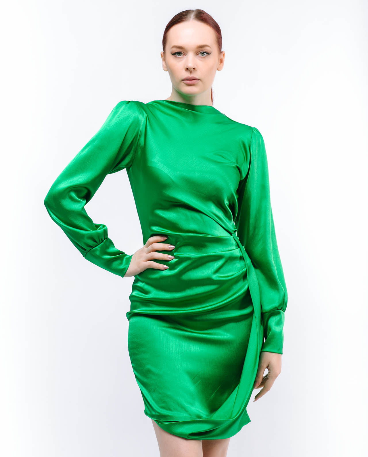 Yaşıl İpək Libas