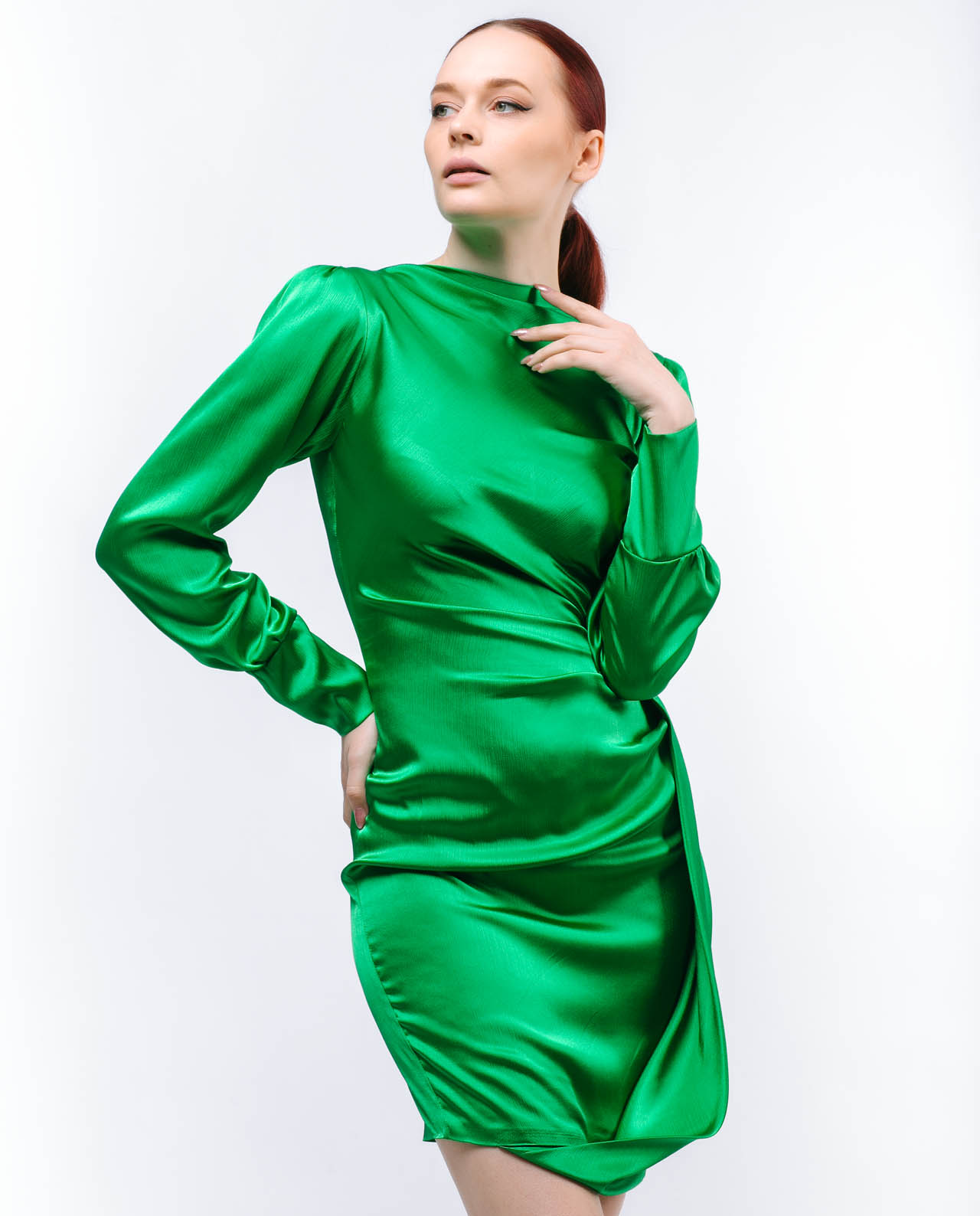 Yaşıl İpək Libas - Image 2