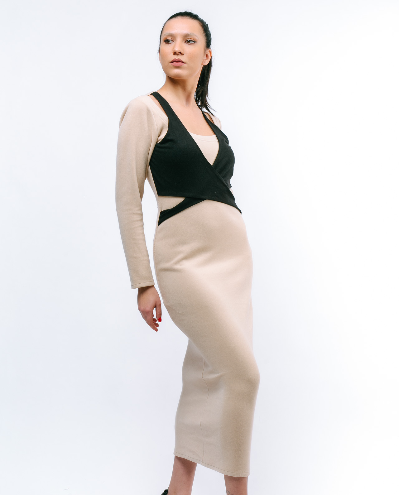 Bej Aşırmalı Libas