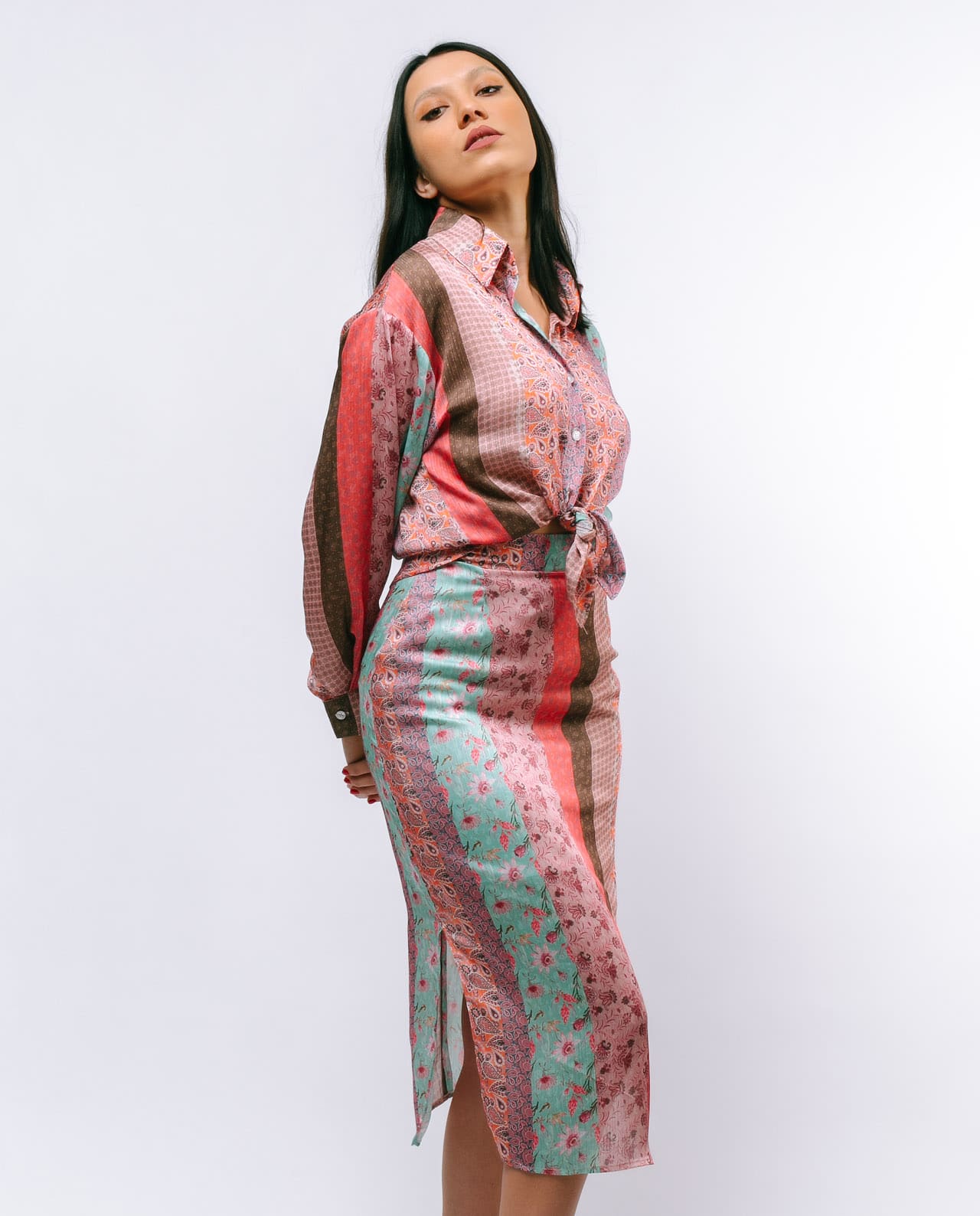 Zolaqlı İpək Dəst - Image 2