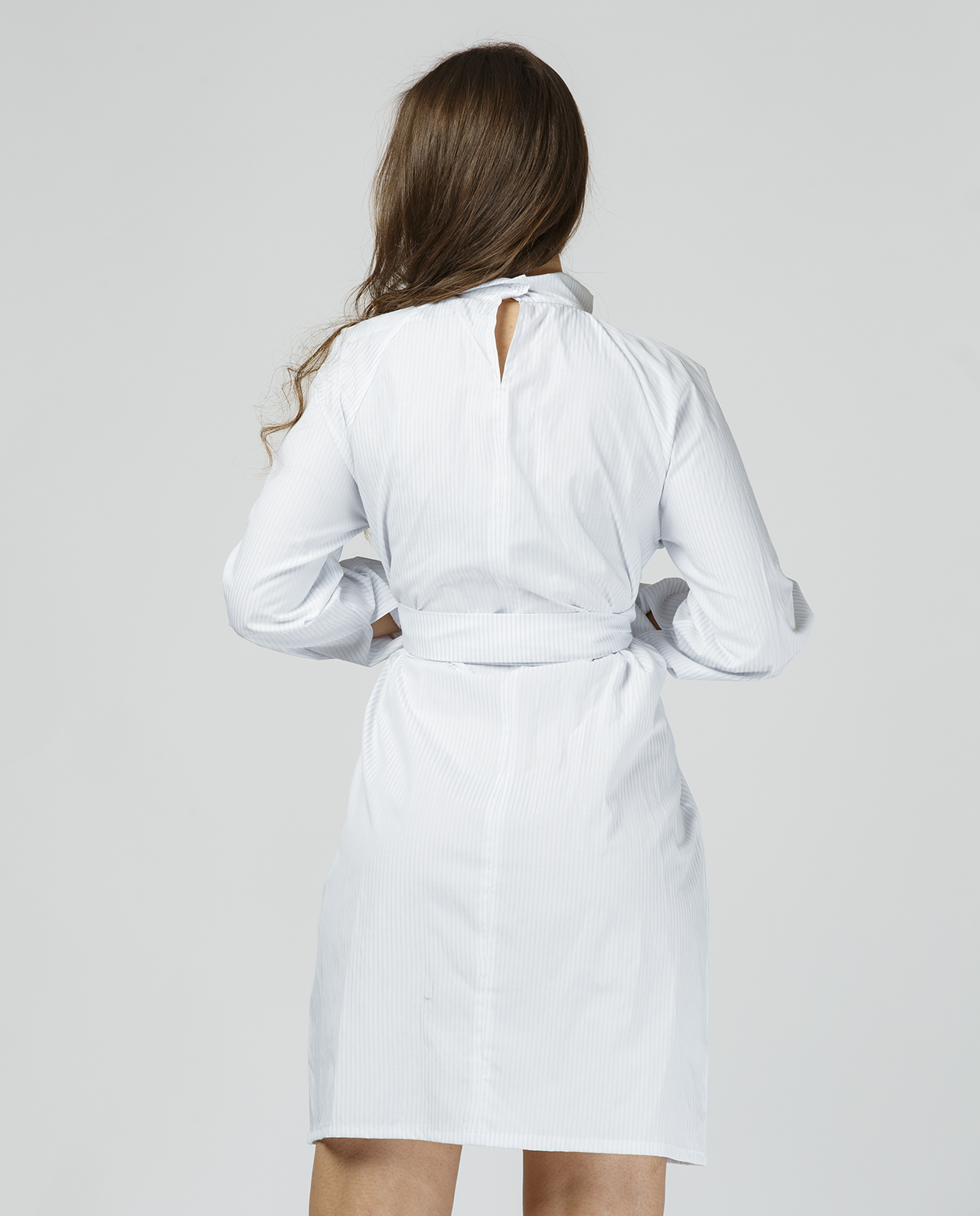 Ağ Mavili Köynəklik - Image 2