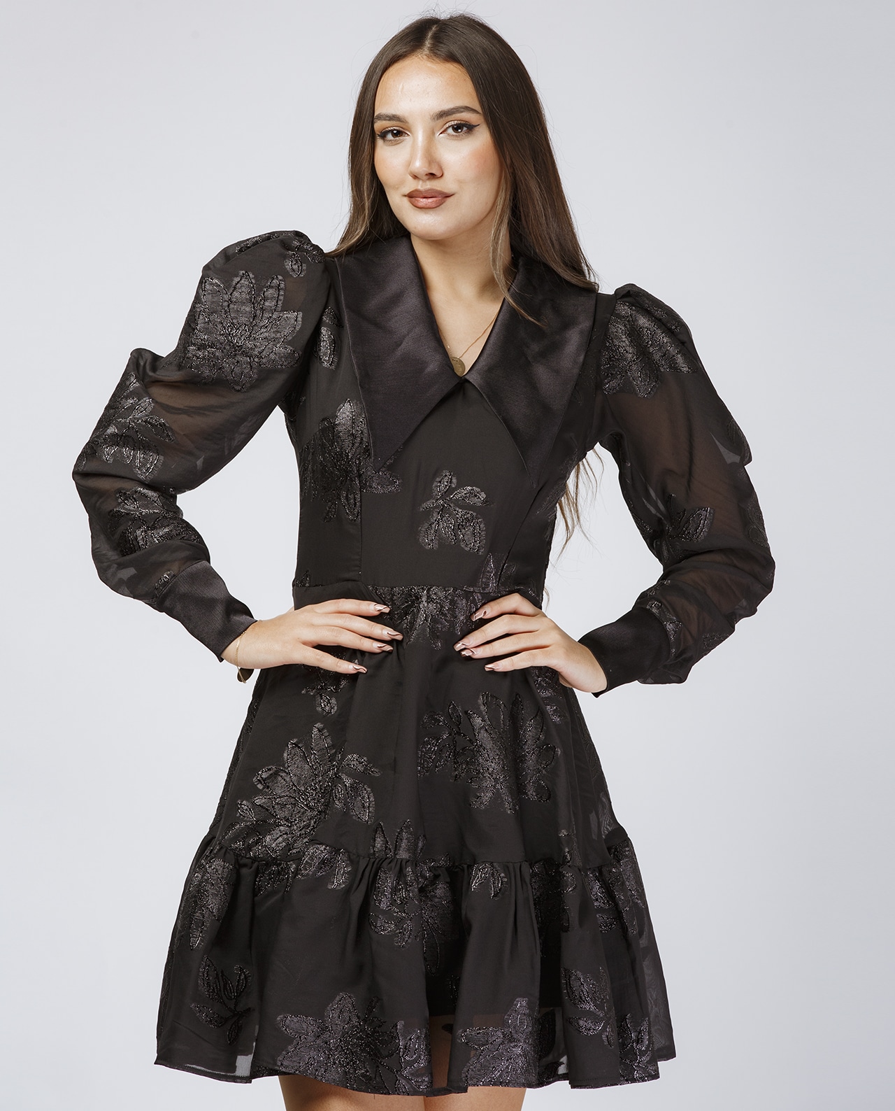 Zərli Yaxalıqlı Libas - Image 2