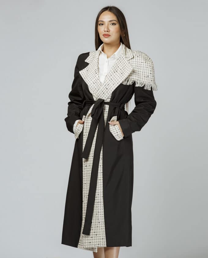Chanel Yaxalıqlı Plaş